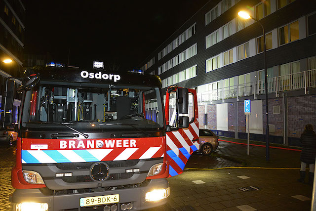 2017/238/20171125-20u09 GB 009 Grote brand Tussenmeer.jpg